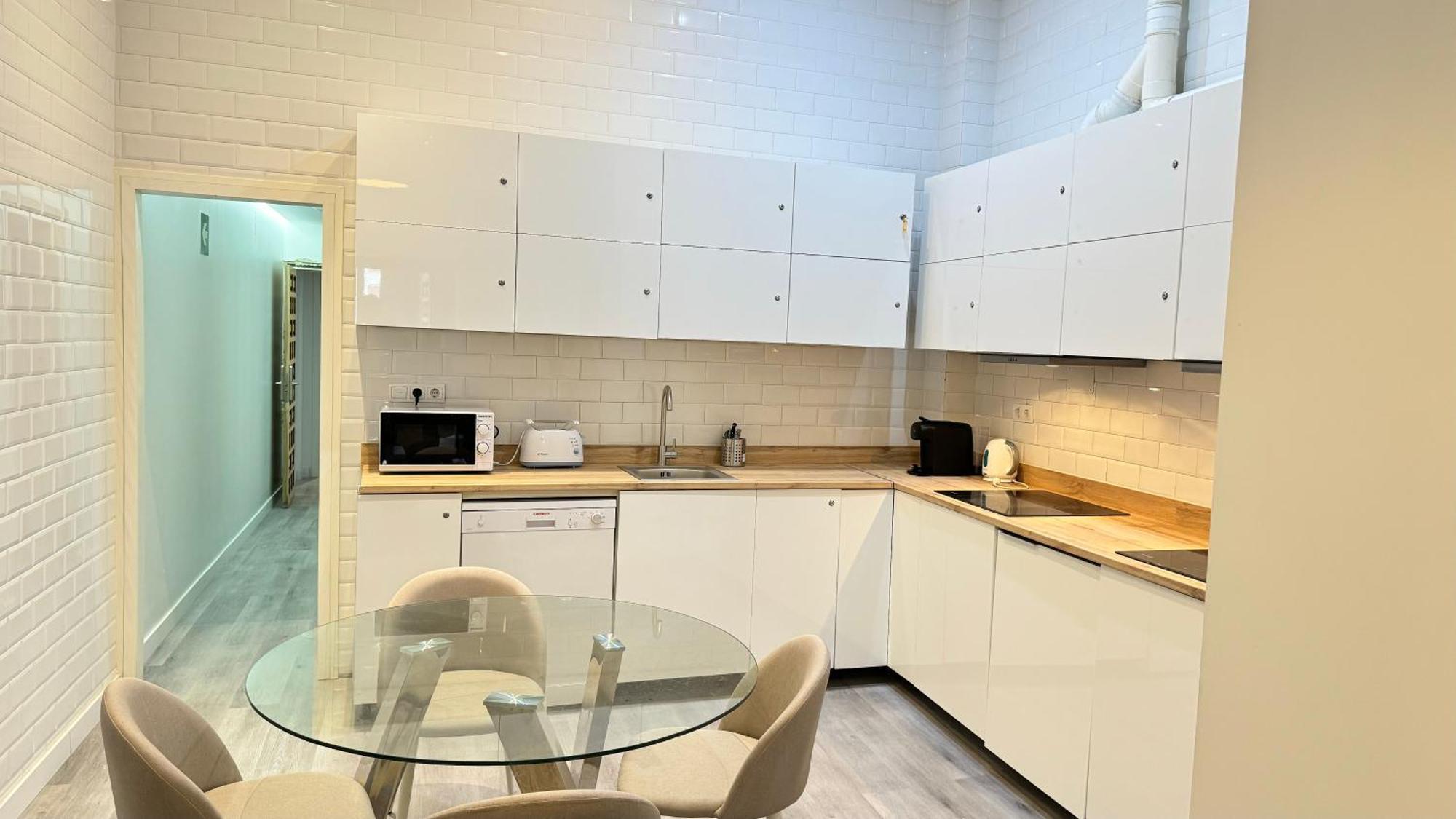 Habitaciones Leganitos -No Ascensor-
