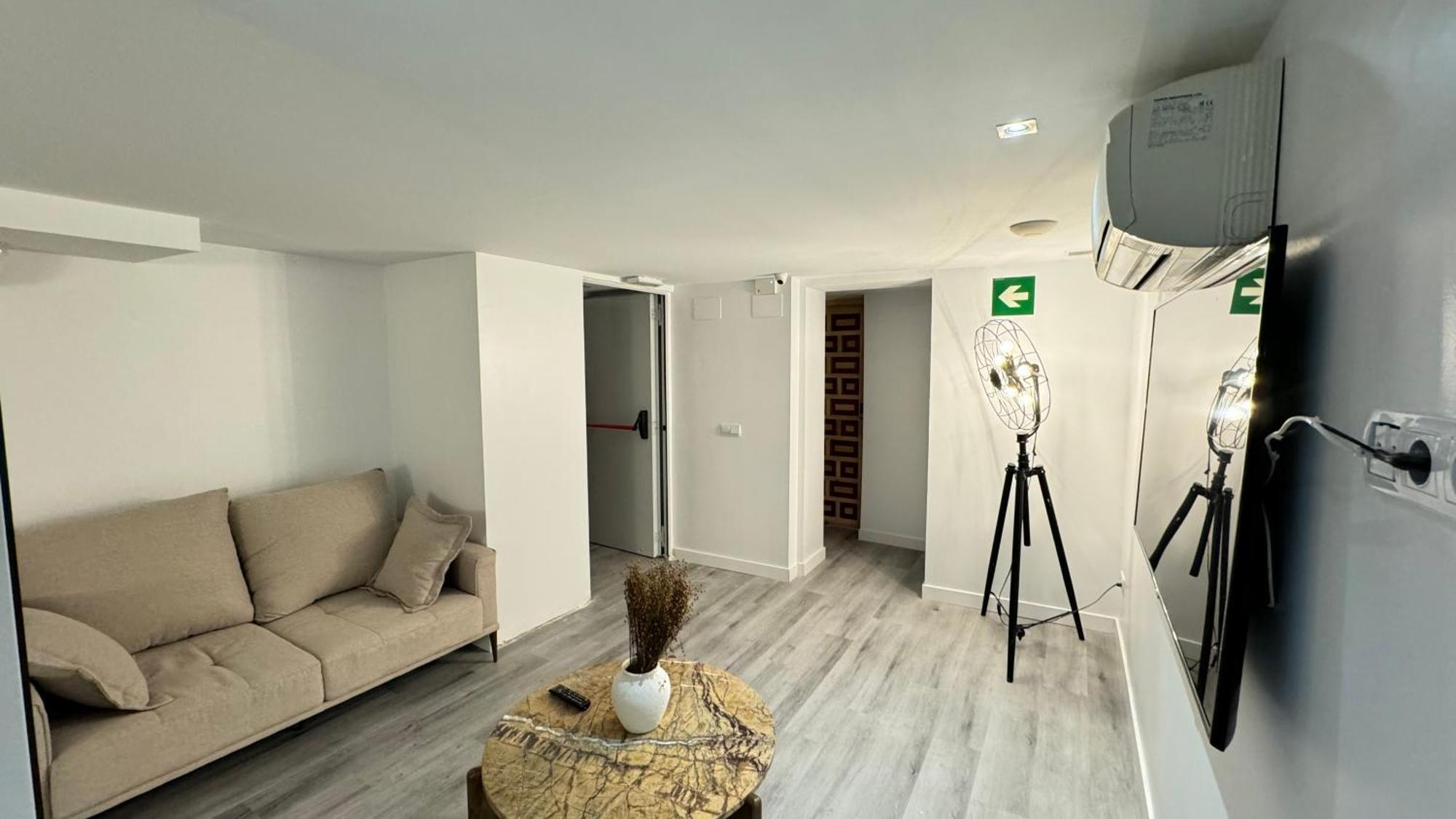 Hostel Habitaciones Leganitos -No Ascensor-