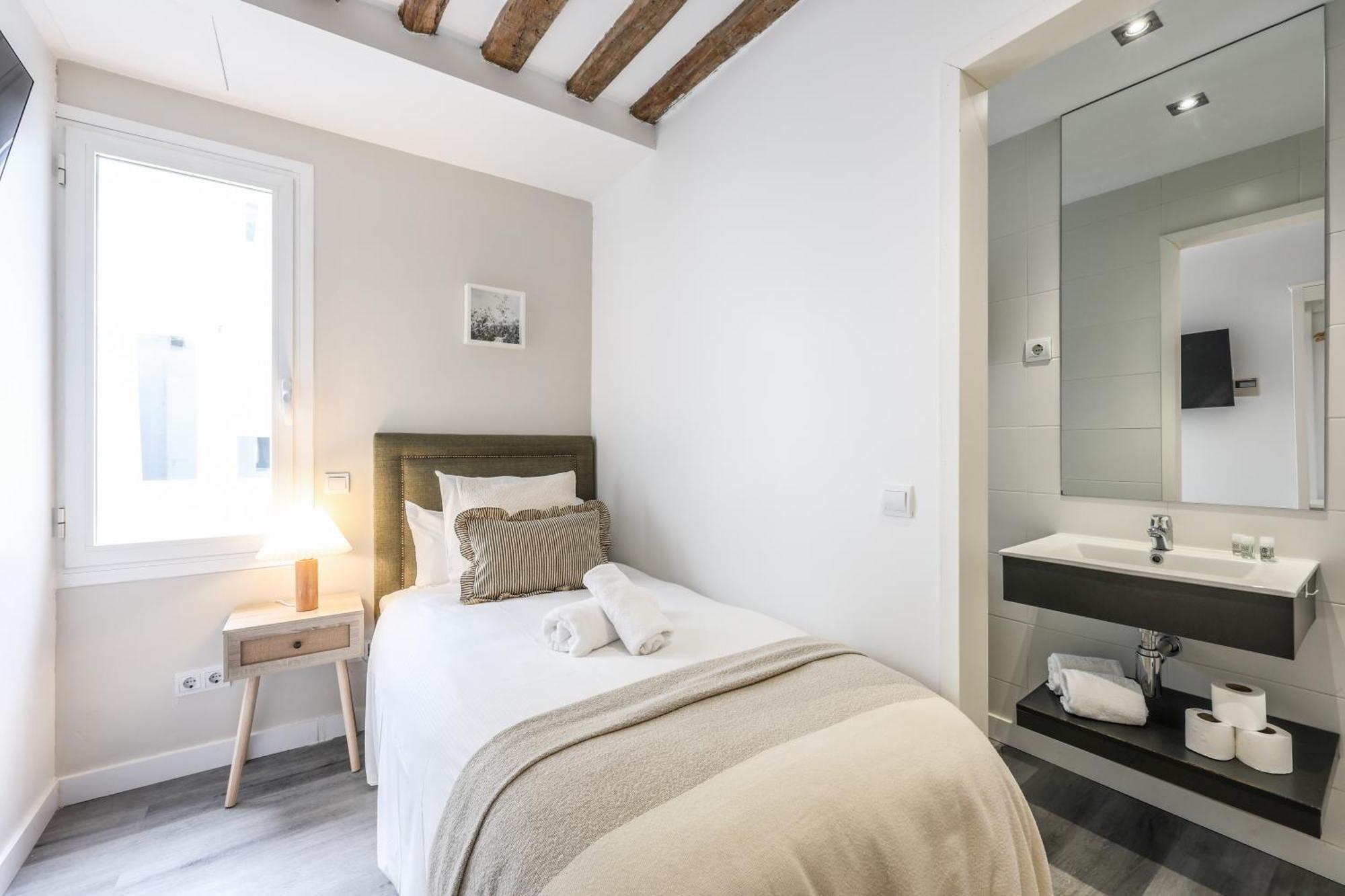 Hostel Habitaciones Leganitos -No Ascensor-