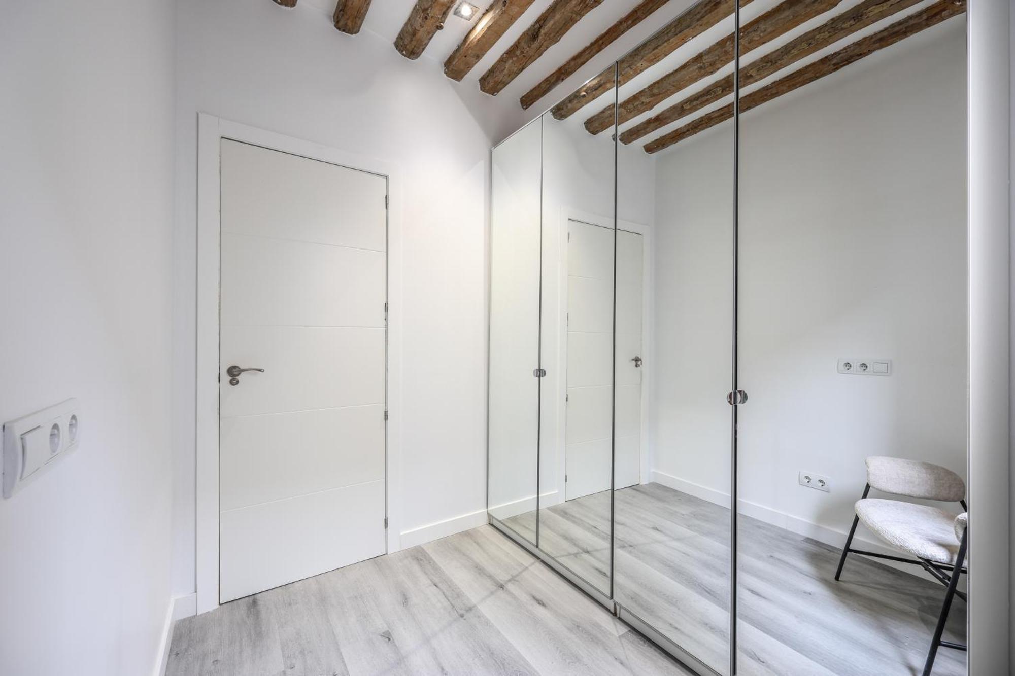 Habitaciones Leganitos -No Ascensor- Madrid