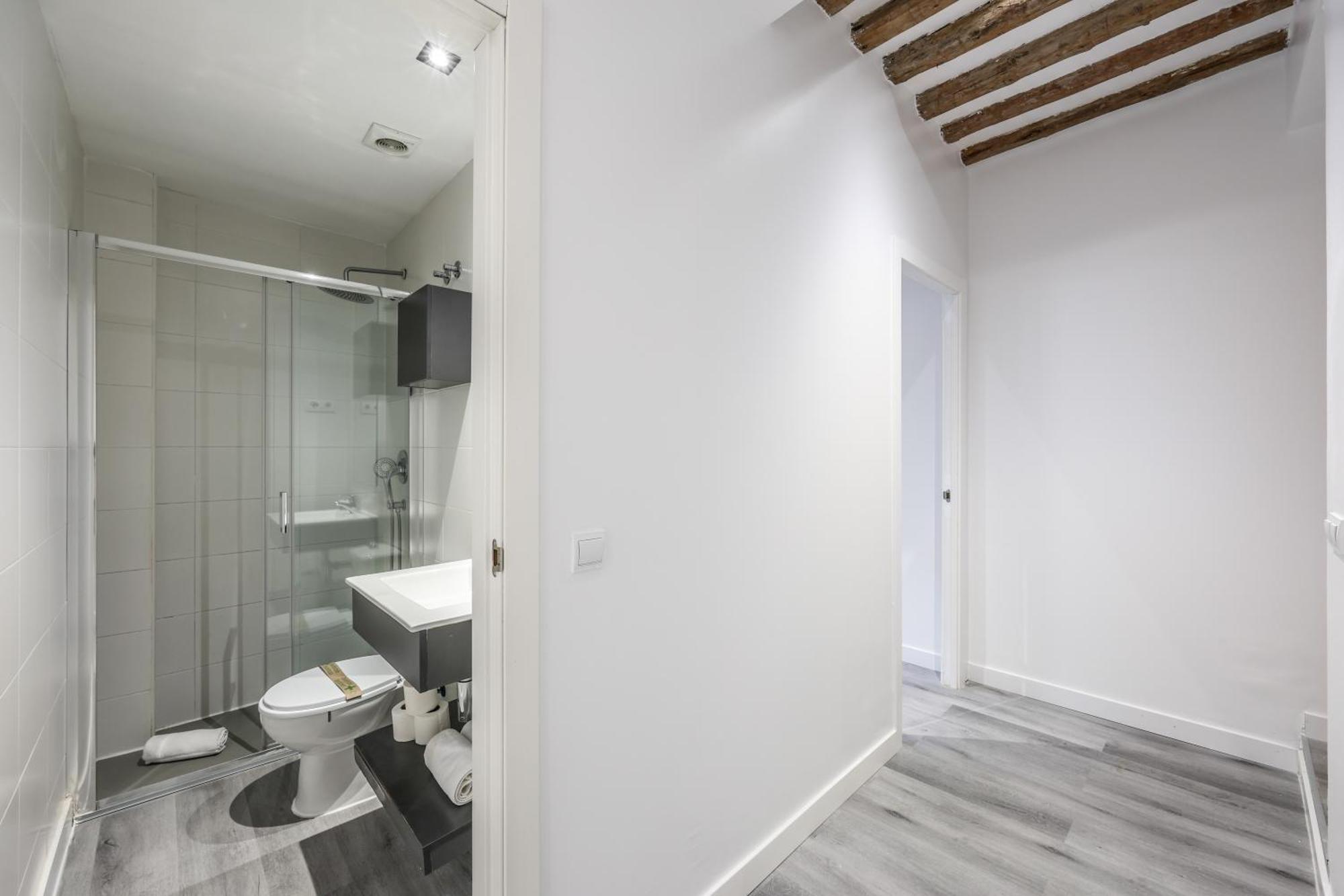 Hostel Habitaciones Leganitos -No Ascensor- Madrid