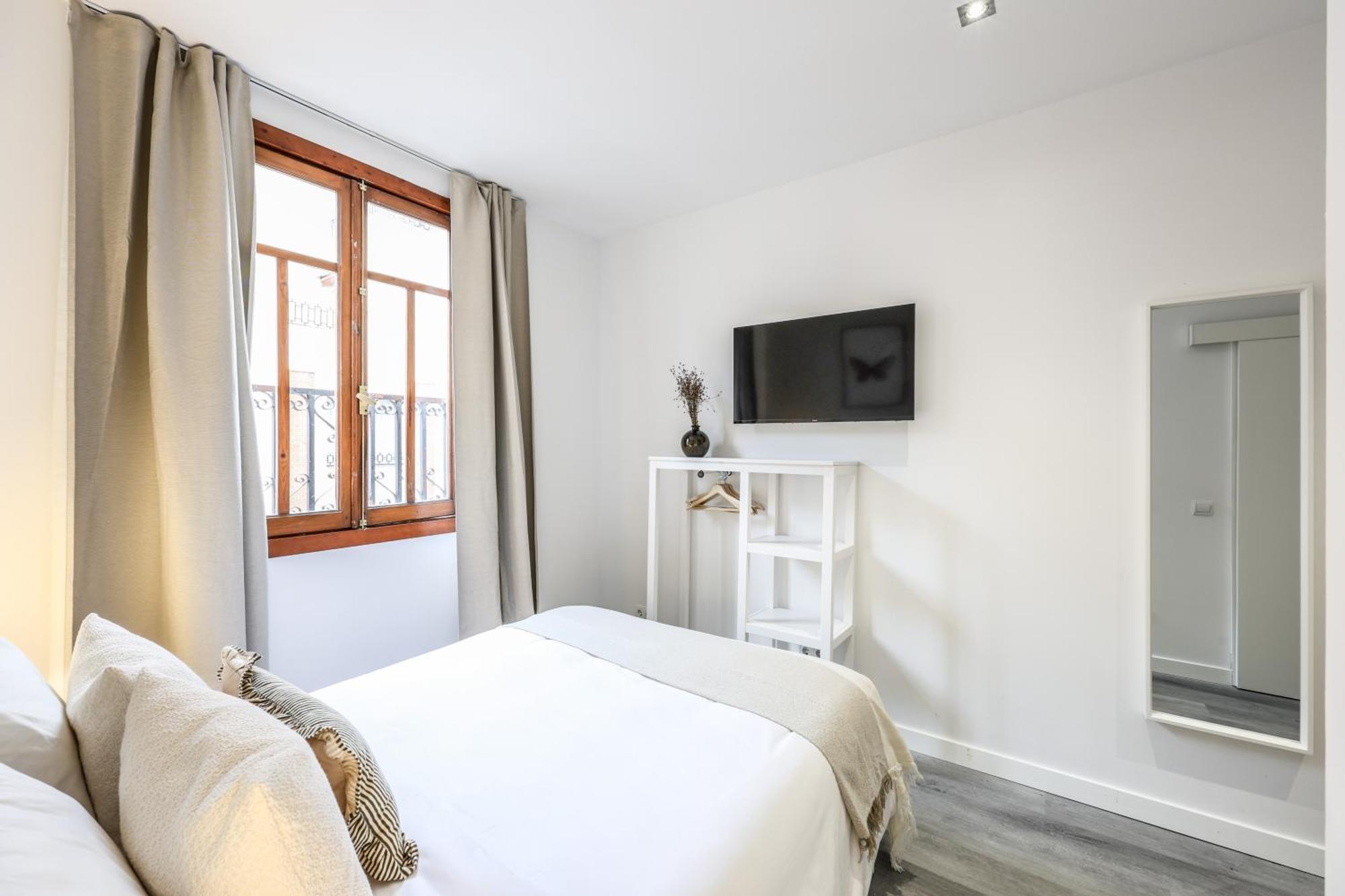 Habitaciones Leganitos -No Ascensor-
